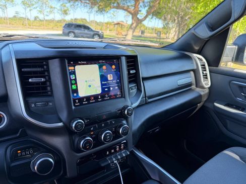 Used 2021 RAM 1500 Big Horn RWD image 5