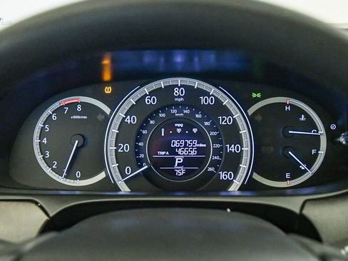 Used 2015 Honda Accord EX-L image 23