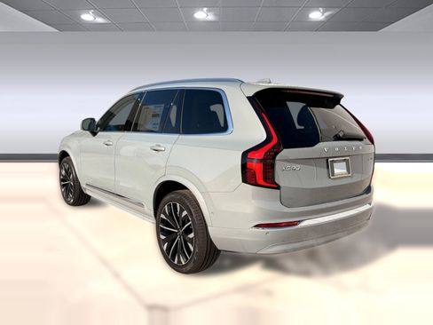 New 2026 Volvo XC90 B6 Ultra image 3