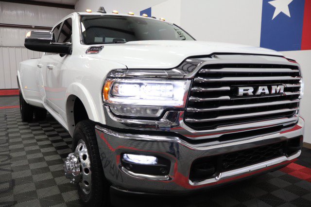 Used 2022 RAM 3500 Limited AWD/4WD image 23