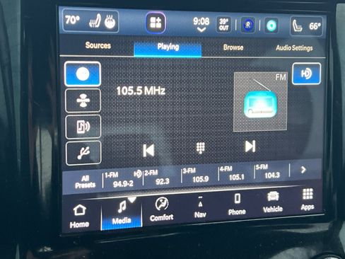 Used 2022 RAM 1500 Laramie image 14