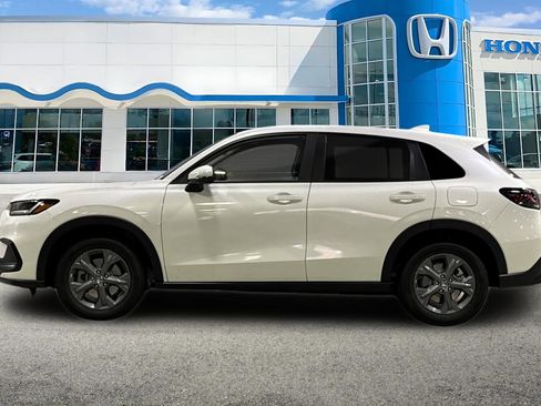 New 2026 Honda HR-V LX image 2