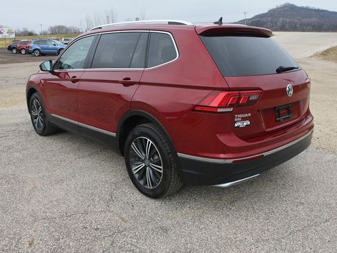 Used 2019 Volkswagen Tiguan SEL image 8