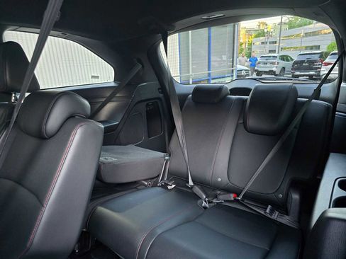 Used 2025 Honda Odyssey Sport-L image 17
