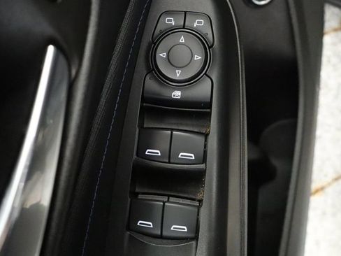 Used 2024 Buick Envista Sport Touring w/ Convenience I Package FWD image 33
