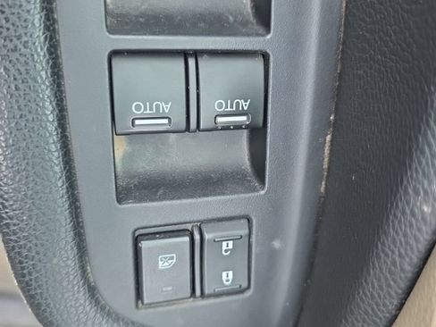 Used 2018 Honda Pilot EX image 12