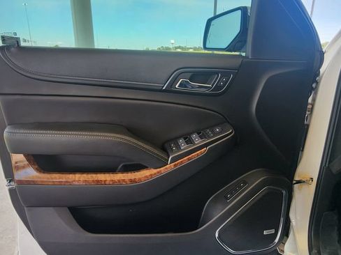 Used 2018 Chevrolet Tahoe Premier w/ Max Trailering Package AWD/4WD image 10