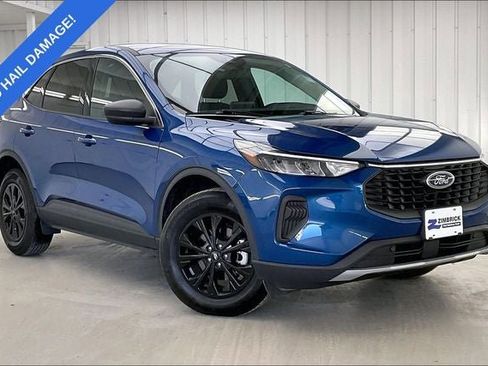 Used 2023 Ford Escape Active AWD/4WD image 34