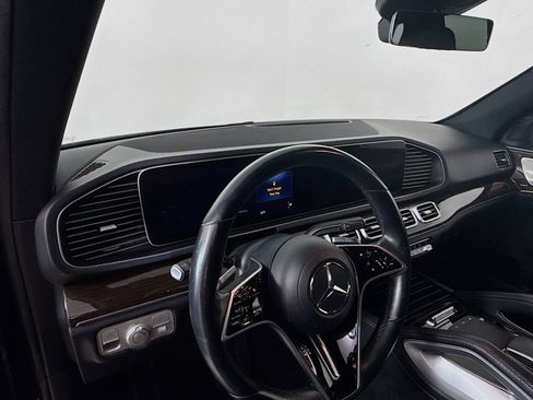 Used 2024 Mercedes-Benz GLE 350 4MATIC w/ 3rd Row Seat Package image 9