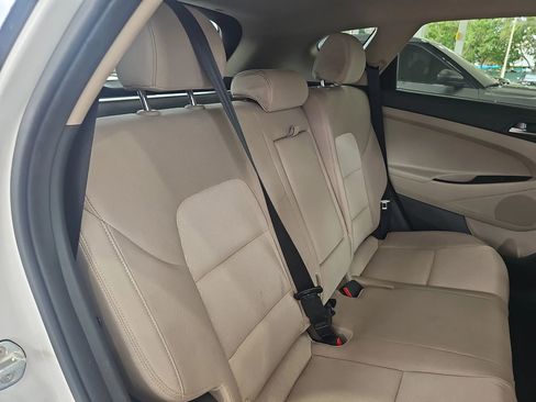 Used 2017 Hyundai Tucson SE image 37