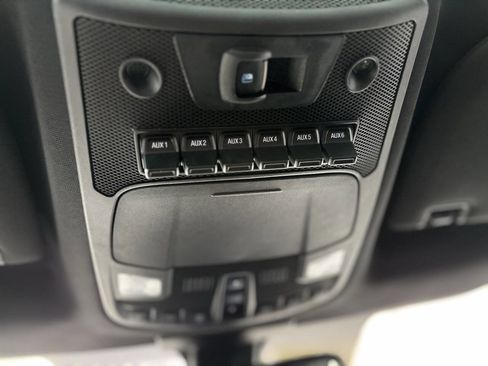 Used 2017 Ford F150 Raptor w/ Equipment Group 802A Luxury AWD/4WD image 20