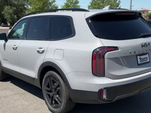 Certified 2025 Kia Telluride SX Prestige X-Line AWD/4WD image 5