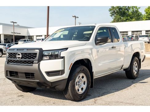Used 2026 Nissan Frontier S w/ S Utility Package AWD/4WD image 4
