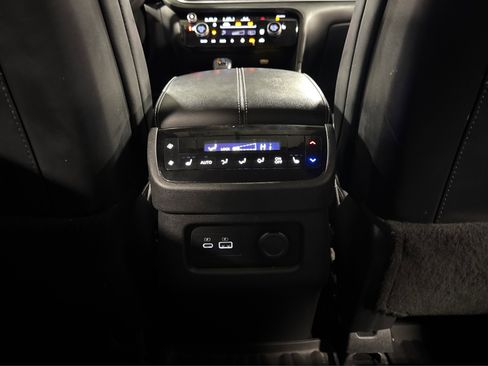 Used 2023 INFINITI QX60 Luxe AWD/4WD image 40