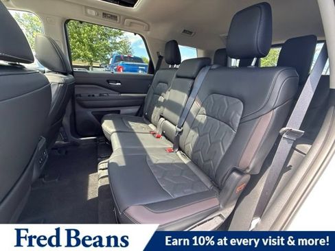 New 2026 Nissan Pathfinder Platinum w/ Cargo Package AWD/4WD image 17