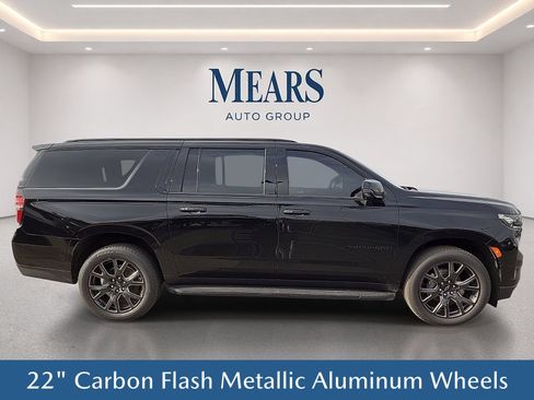 Used 2024 Chevrolet Suburban RST w/ Luxury Package AWD/4WD image 7