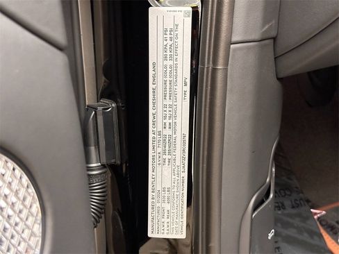 New 2024 Bentley Bentayga image 37