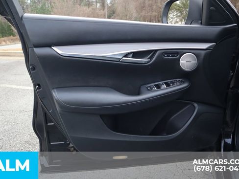 Used 2023 INFINITI QX50 Luxe w/ Accent Package image 15