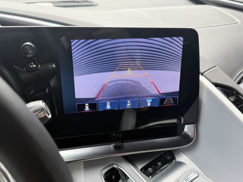 Used 2025 Chevrolet Corvette Stingray Preferred Cpe w/ Z51 Performance Package image 23