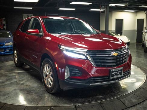 Used 2023 Chevrolet Equinox LT w/ Driver Convenience Package FWD image 5