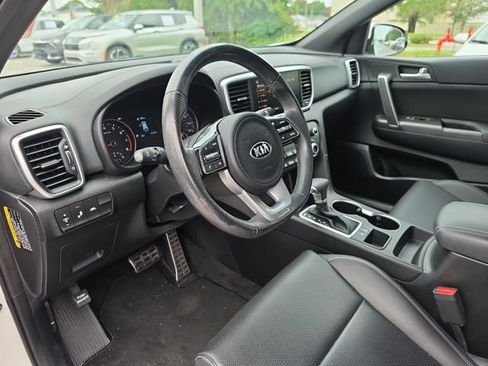 Certified 2022 Kia Sportage Nightfall Edition FWD image 13