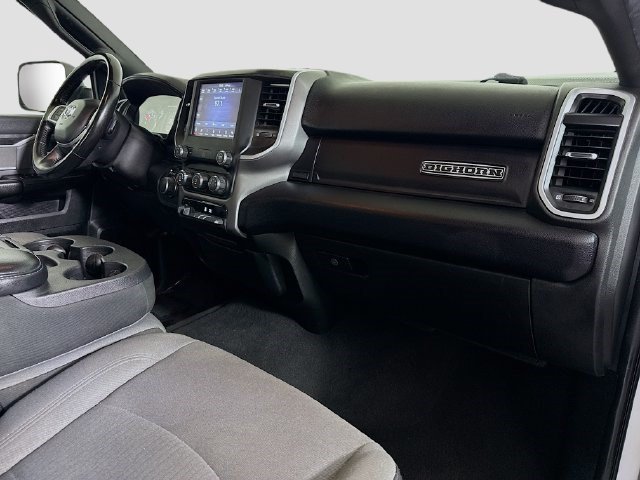 Used 2021 RAM 2500 Big Horn w/ Level 1 Equipment Group AWD/4WD image 29