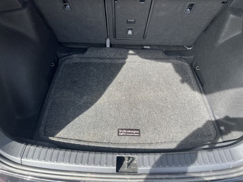 Used 2023 Volkswagen Taos SE w/ Panoramic Sunroof Package image 31