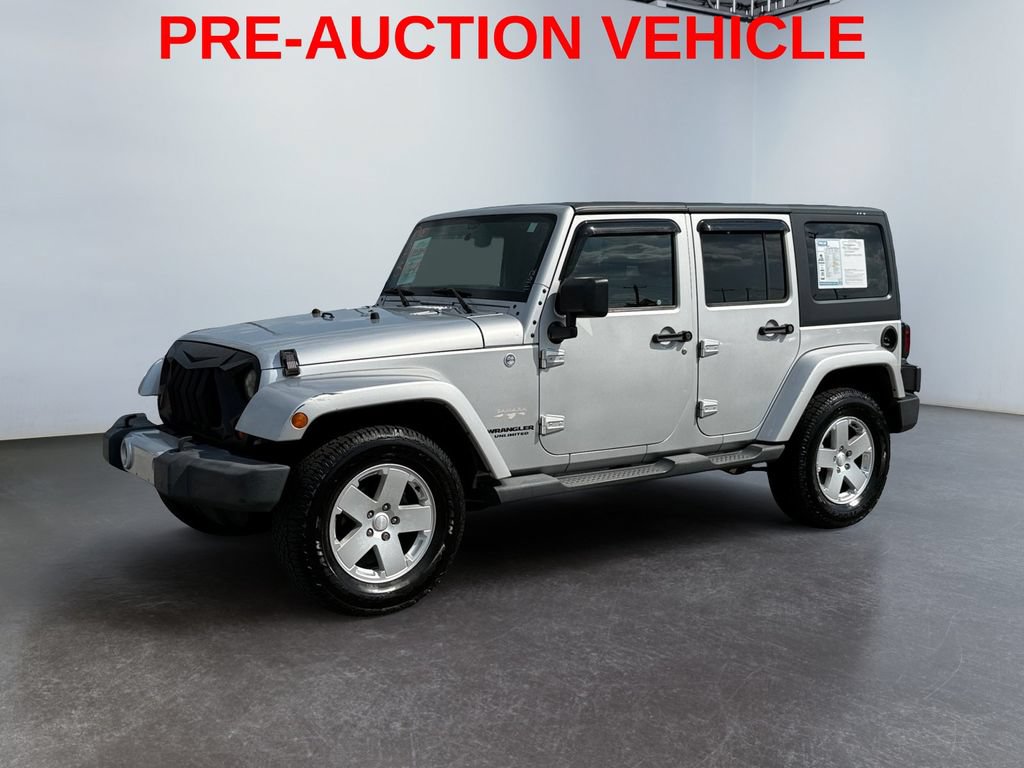 Used 2011 Jeep Wrangler Unlimited Sahara w/ Connectivity Group AWD/4WD image 7