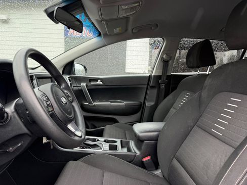 Used 2018 Kia Sportage LX w/ LX Popular Package FWD image 16