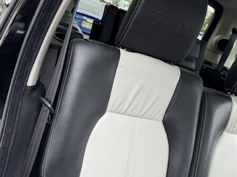 Used 2014 Land Rover LR4 HSE LUX image 56