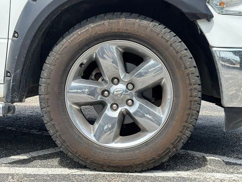 Used 2016 RAM 1500 Lone Star RWD image 7