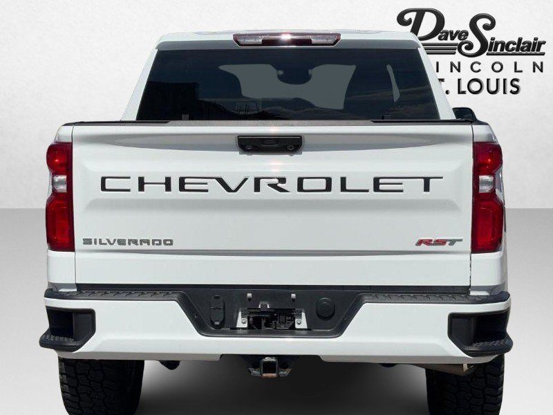 Used 2024 Chevrolet Silverado 1500 RST AWD/4WD image 4