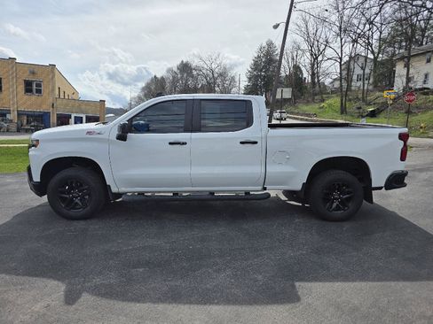 Used 2022 Chevrolet Silverado 1500 LT Trail Boss w/ Bed Protection Package AWD/4WD image 5