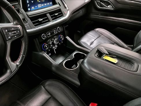 Used 2022 Chevrolet Tahoe RST w/ Luxury Package image 18