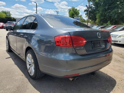 Used 2012 Volkswagen Jetta SE FWD image 5