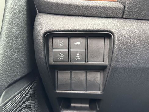 Used 2018 Honda CR-V Touring image 24