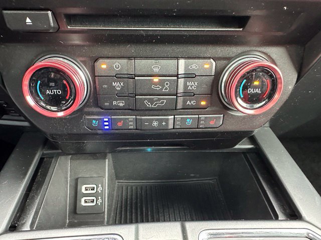 Used 2018 Ford F150 Lariat w/ Equipment Group 502A Luxury AWD/4WD image 25