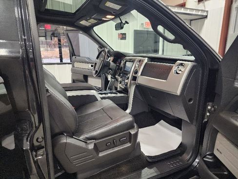 Used 2014 Ford F150 FX4 w/ Equipment Group 402A Luxury image 16