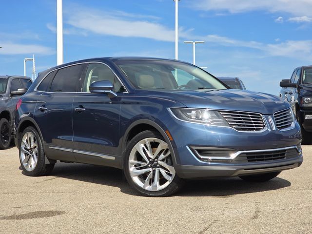 Used 2018 Lincoln MKX Reserve w/ Driver Assistance Package AWD/4WD image 2