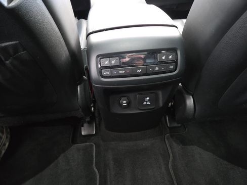 Used 2020 Hyundai Palisade Limited image 24