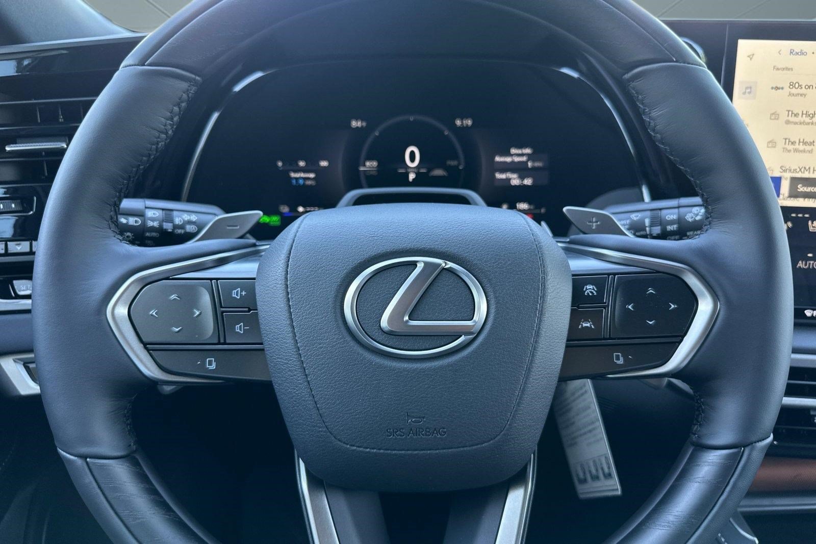 New 2026 Lexus RX 450h AWD w/ Convenience Package image 11