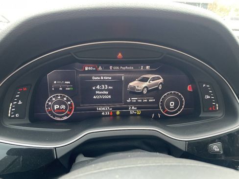 Used 2017 Audi Q7 3.0T Prestige w/ Prestige Package AWD/4WD image 49