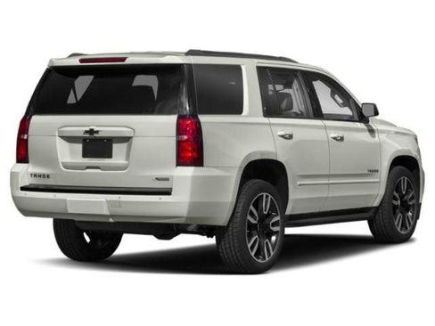 Used 2018 Chevrolet Tahoe Premier AWD/4WD image 2