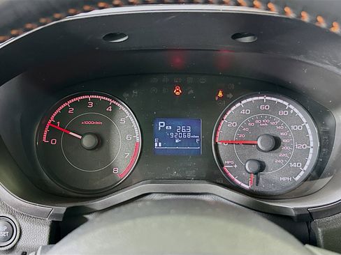 Used 2019 Subaru Crosstrek 2.0i Premium image 19