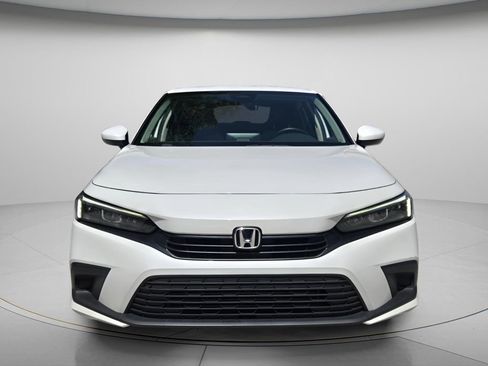 Certified 2024 Honda Civic EX image 4