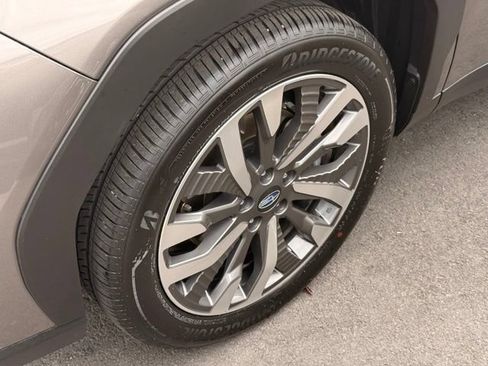 Certified 2025 Subaru Forester Touring AWD/4WD image 12