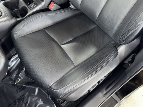 Used 2017 Nissan Rogue Sport SL w/ SL Premium Package image 34