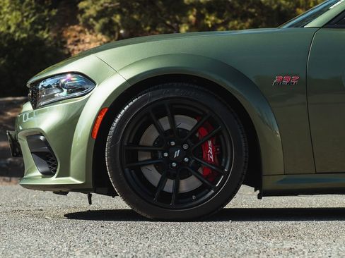 Used 2021 Dodge Charger Scat Pack image 4