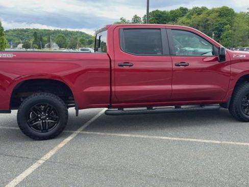 Used 2020 Chevrolet Silverado 1500 LT Trail Boss AWD/4WD image 9