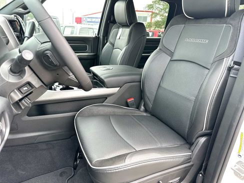 New 2026 RAM 2500 Laramie w/ Night Edition AWD/4WD image 17